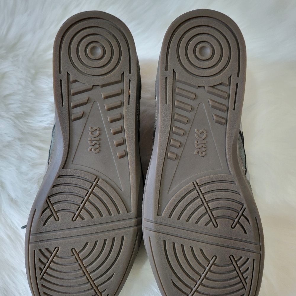 Asics Gray Sneakers Classic Low-Top Design - Picture 11 of 13